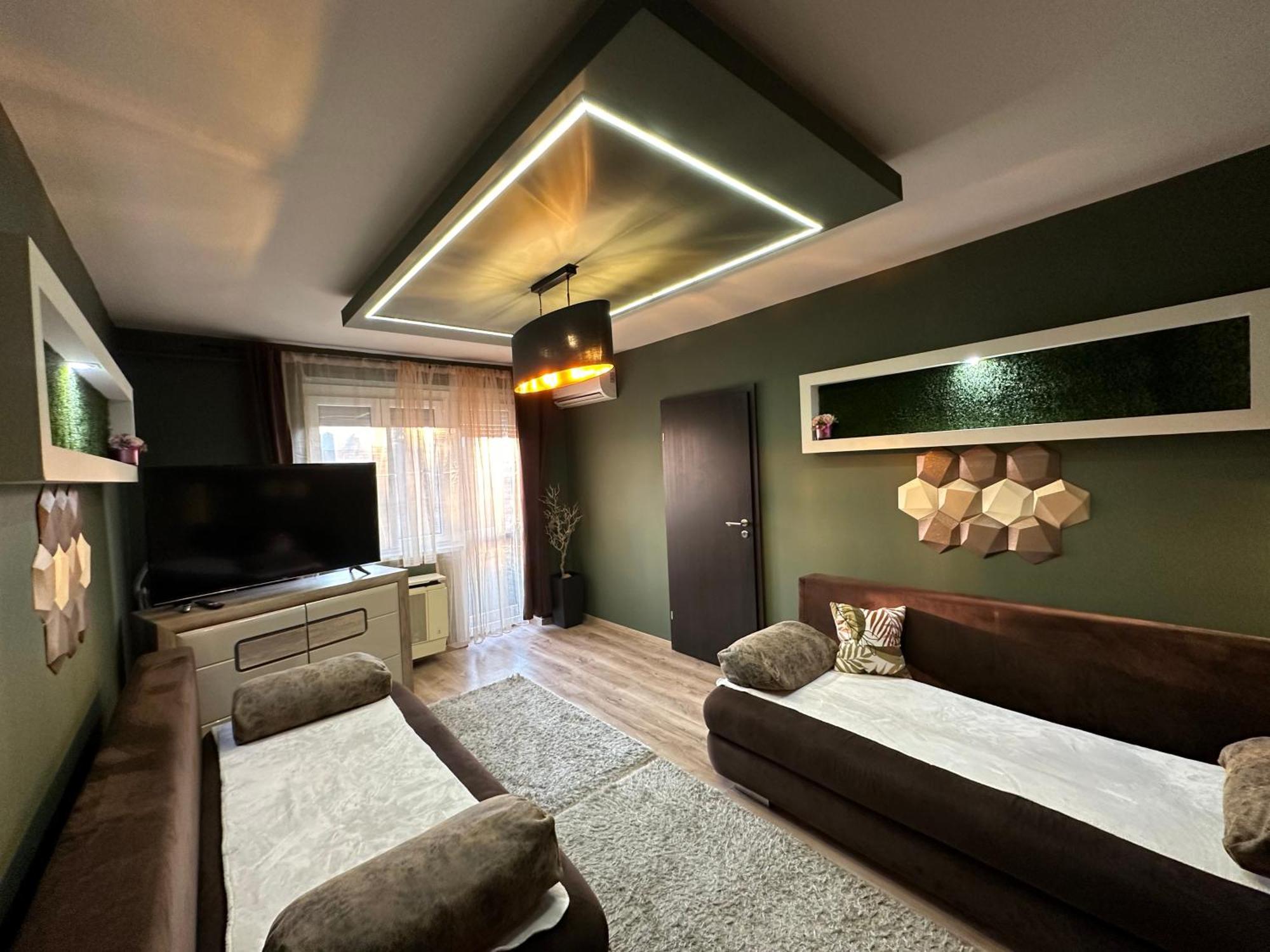 Mox Downtown Apartman Debrecen Ngoại thất bức ảnh